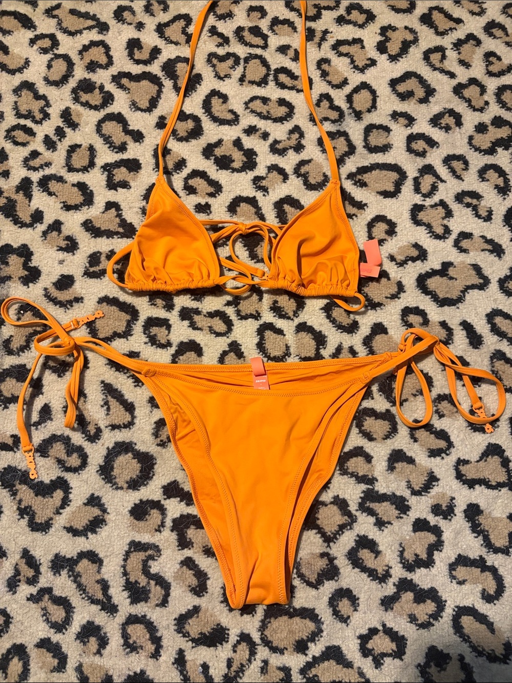 Skims bikini set